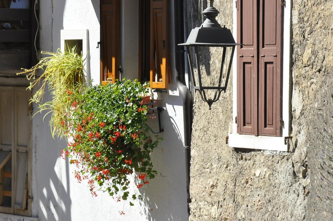 Albergo Meuble Olivi Toscolano Maderno Εξωτερικό φωτογραφία